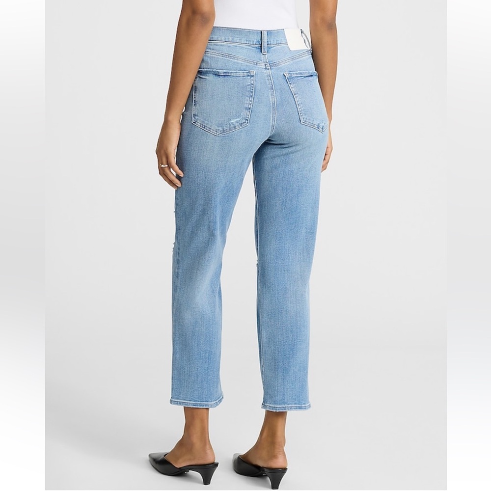 Express High Waisted Light Wash Ripped Straight Ankle Jeans - Picture 4 of 8